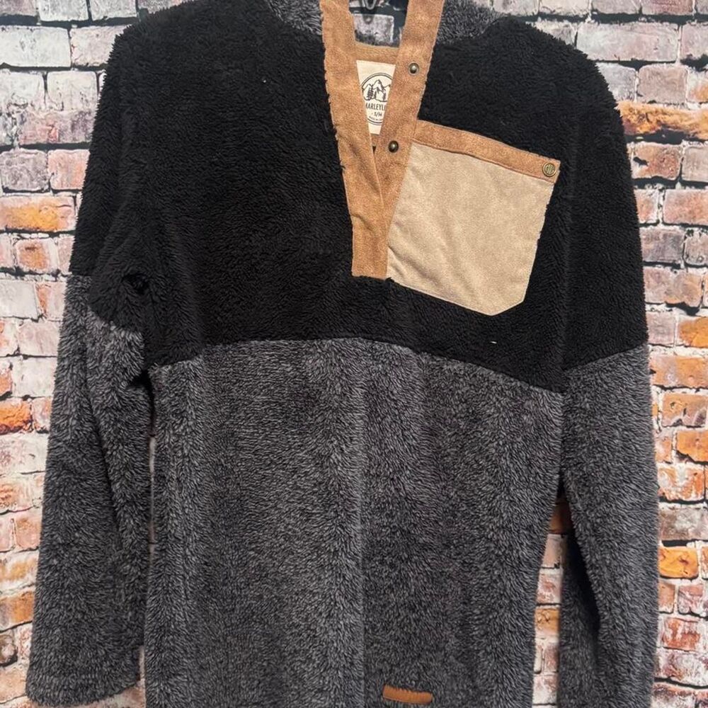 Unbranded Men's Black and Grey Hoodie